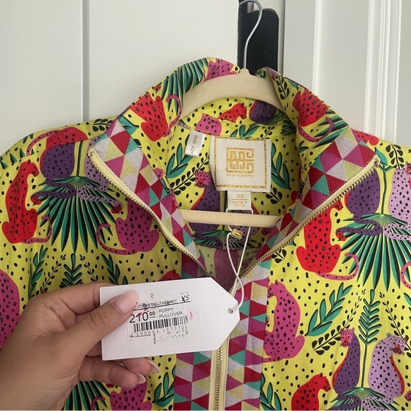 NWT Emily McCarthy Poppy Pullover Yellow Zip Top - Picture 3 of 5